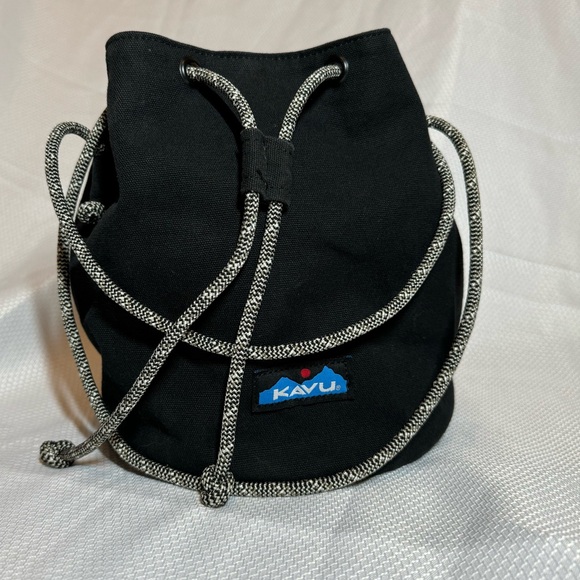 Kavu bucket bag - Picture 1 of 4